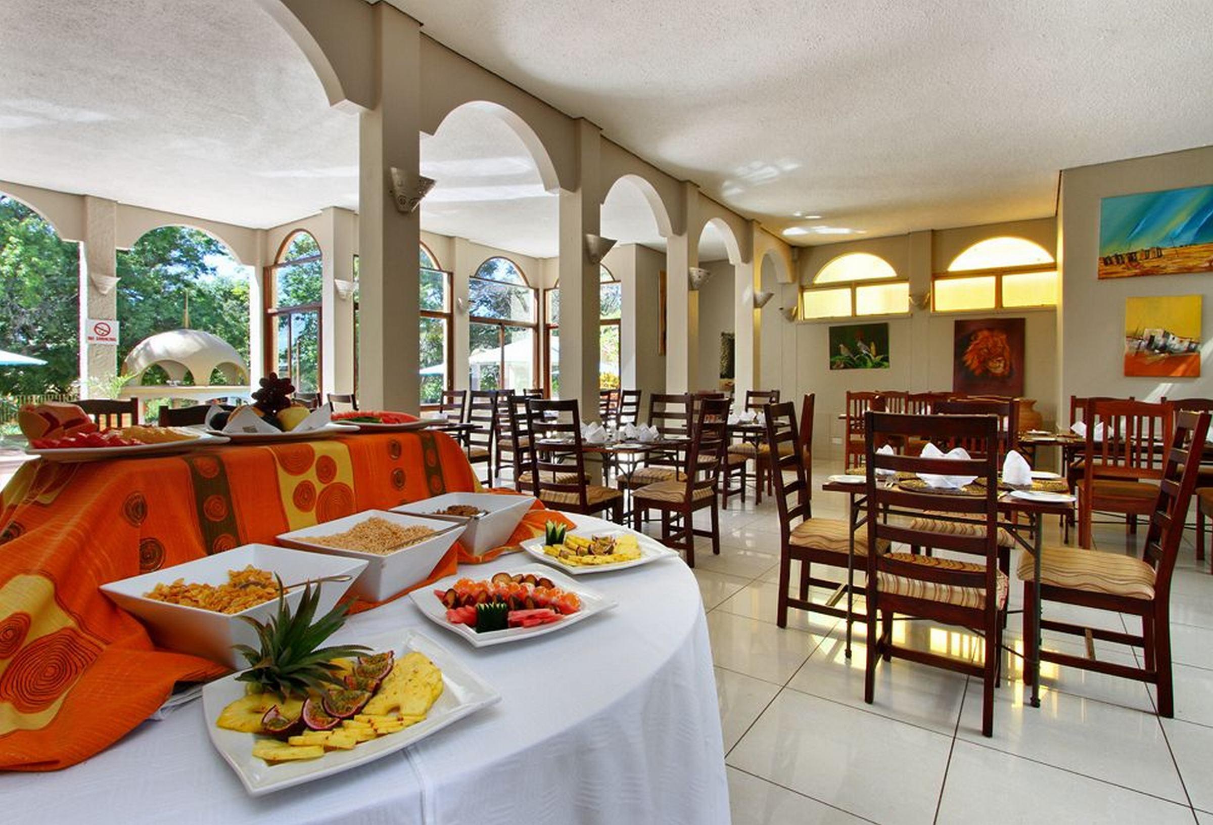Victoria Falls Rainbow Hotel Exterior photo